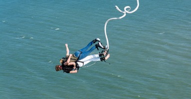 Outdoor Adventures for Adrenaline Junkies: Bungee Jumping, Skydiving, and More