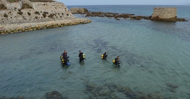 Exploring Ancient Ruins Underwater: Diving into History