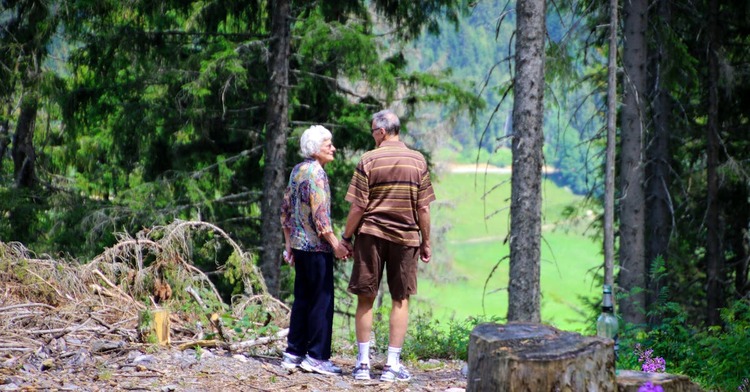 Adventure Travel for Seniors: Embracing the Outdoors at Any Age