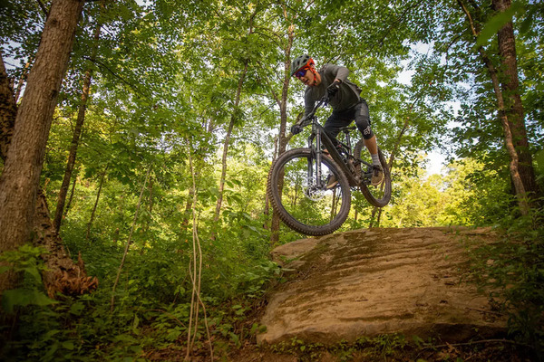 Mountain Biking Trails for Advanced Riders: Technical Challenges and Thrills